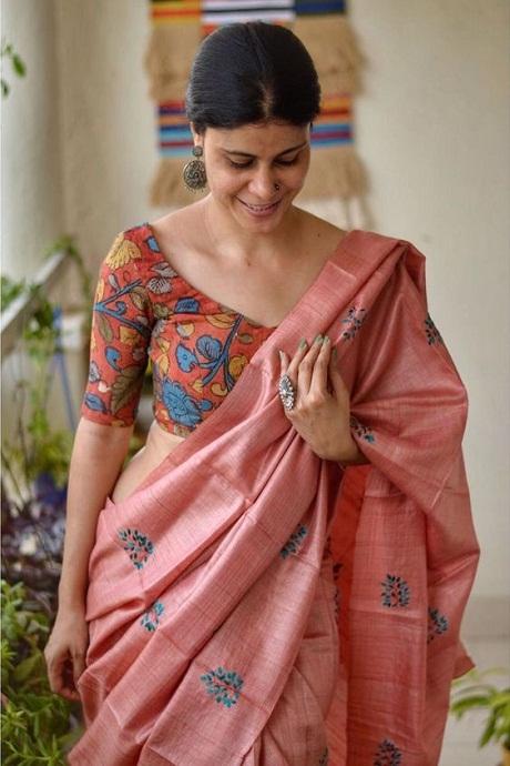 Light Pink Color Hand Loom Linen Designer Digital Print Saree