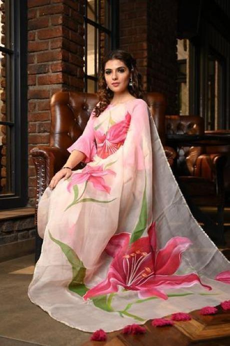 Peach Shade Handpainted Organza Silk Lilium Exclusive Beatitude Saree Regular priceRs. 999.00 Sale priceRs. 1,499.00