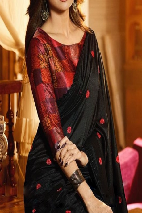 Charismatic Black Color Linen  Digital Print Saree