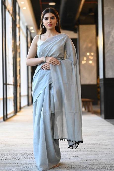 Designer One piece Sky Grey colored Pure Cotton Linen Saree