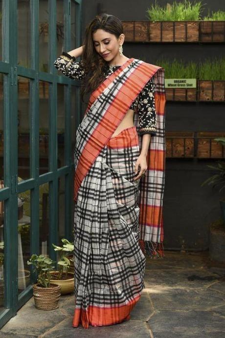 pure Cotton Linen Digital Printed Festive Wear Saree for girl