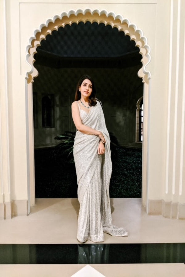 Exquisite Light Grey Colored Soft Cotton printed saree for woven