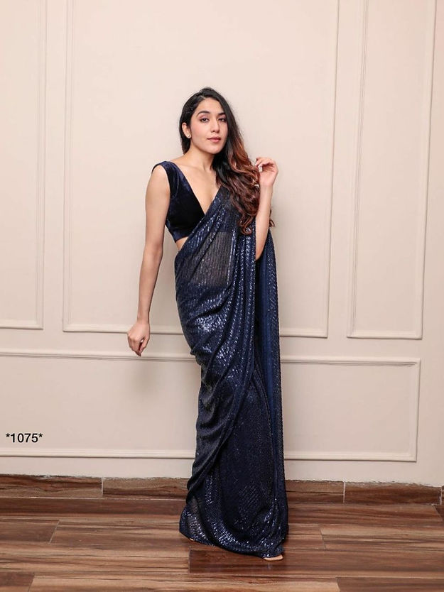 Evergreen Navy Blue Color Soft Silk  Sarees for woven