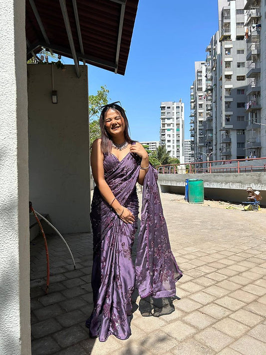 Engrossing Purple Colored Soft Silk Jacquard Saree with embrodairy work