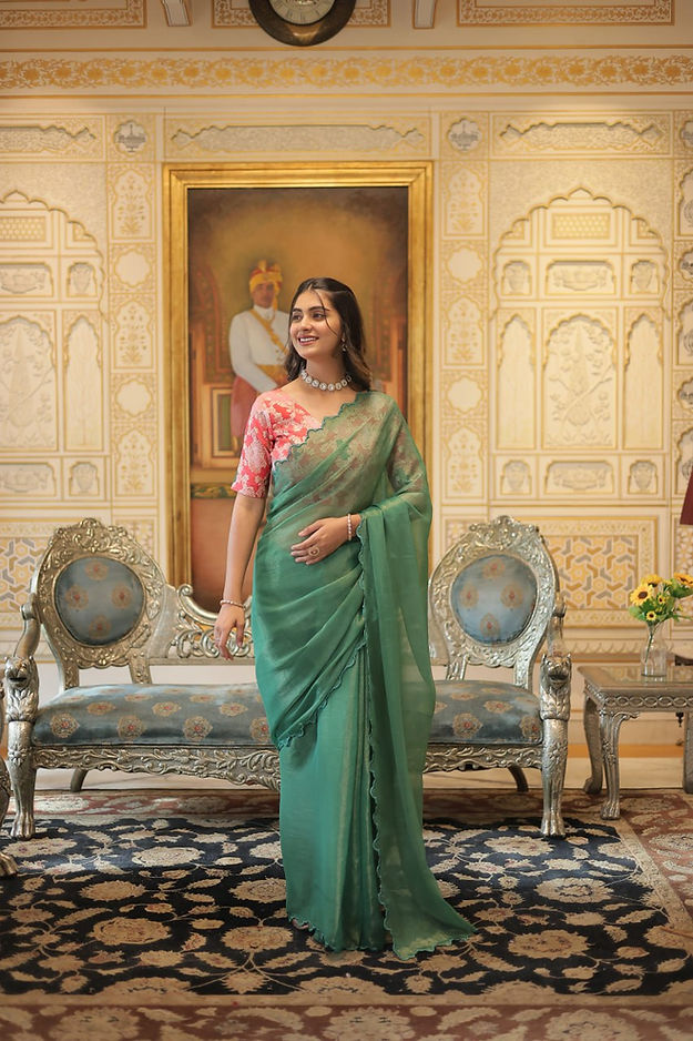 Elegant Gold Coin Green Saree with Cut Work Border and Viscose Blouse for woven