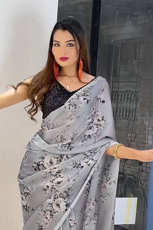 Embroidered Stone Design Georgette Ladies Saree for girls party wear collection