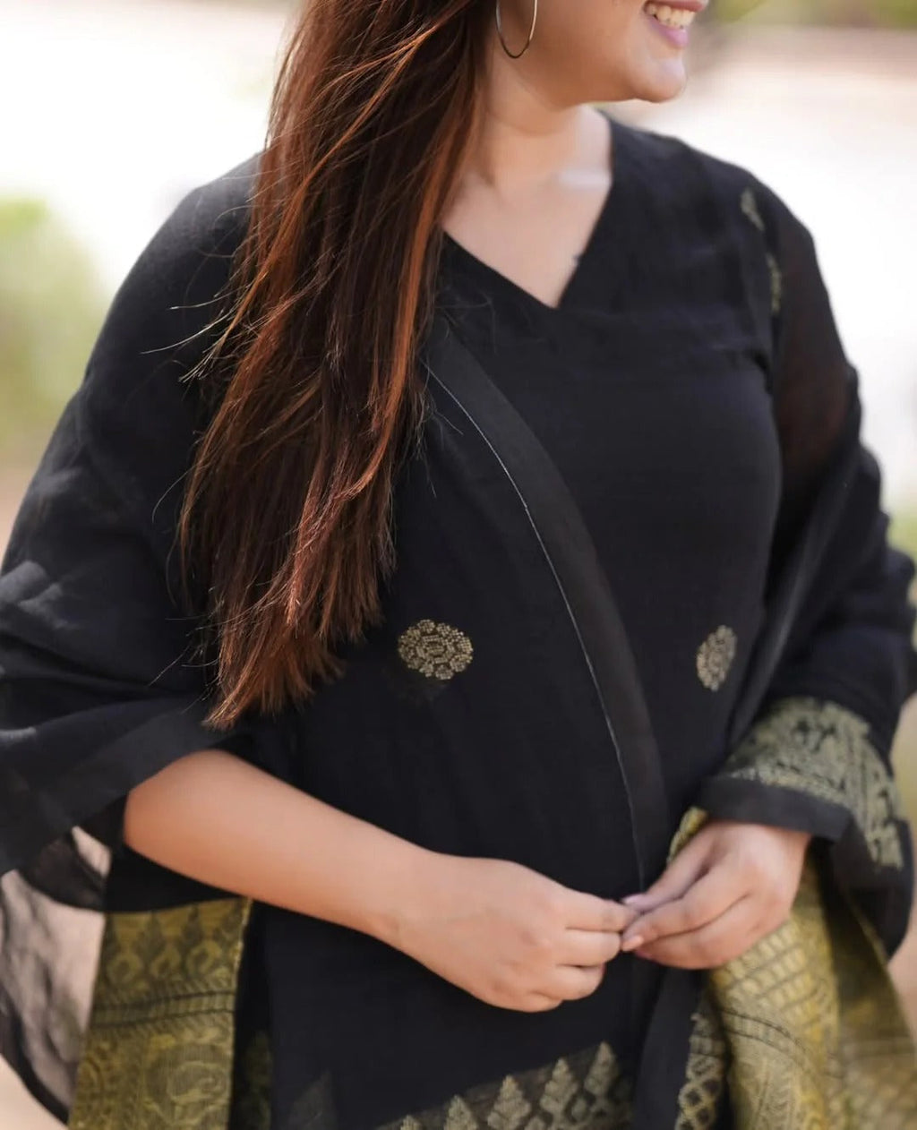 Black Linen Jamdani Banasri Kurta Set