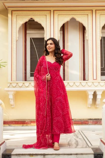 Beautiful Dhani Red Suit Set