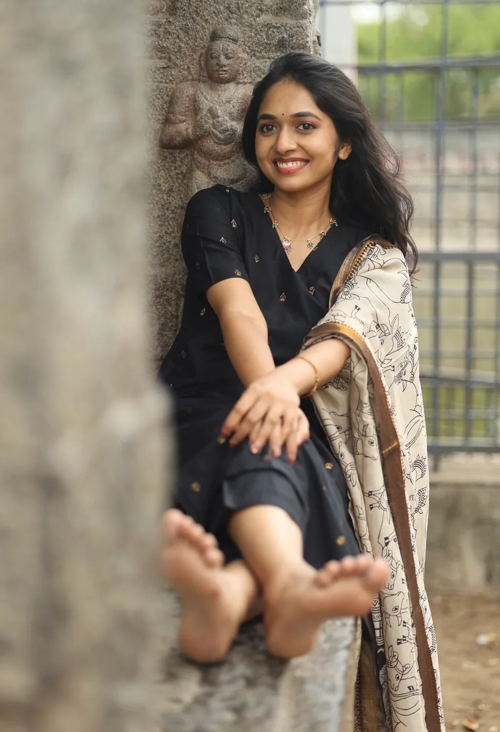 Meenakshi - Black Silk Duppatta Guy