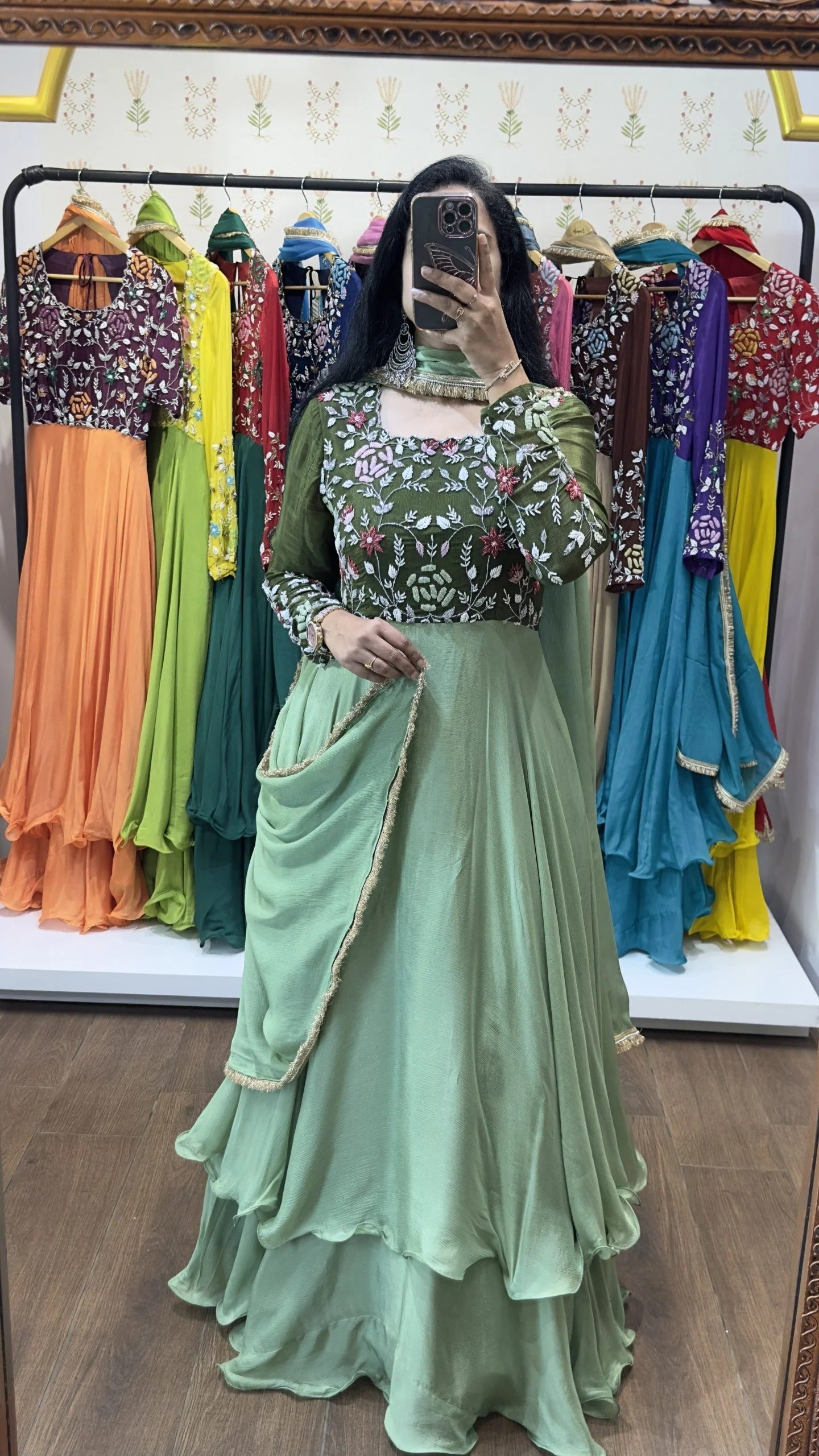 Nitya Mehendi Green & Light Green