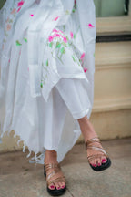 Grace in Every Thread  This white cotton kurta set