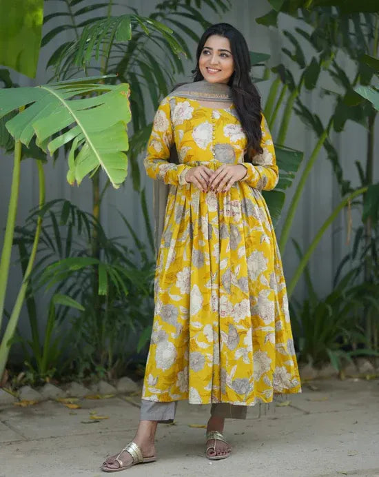 Golden Radiance Viscose Suit Set