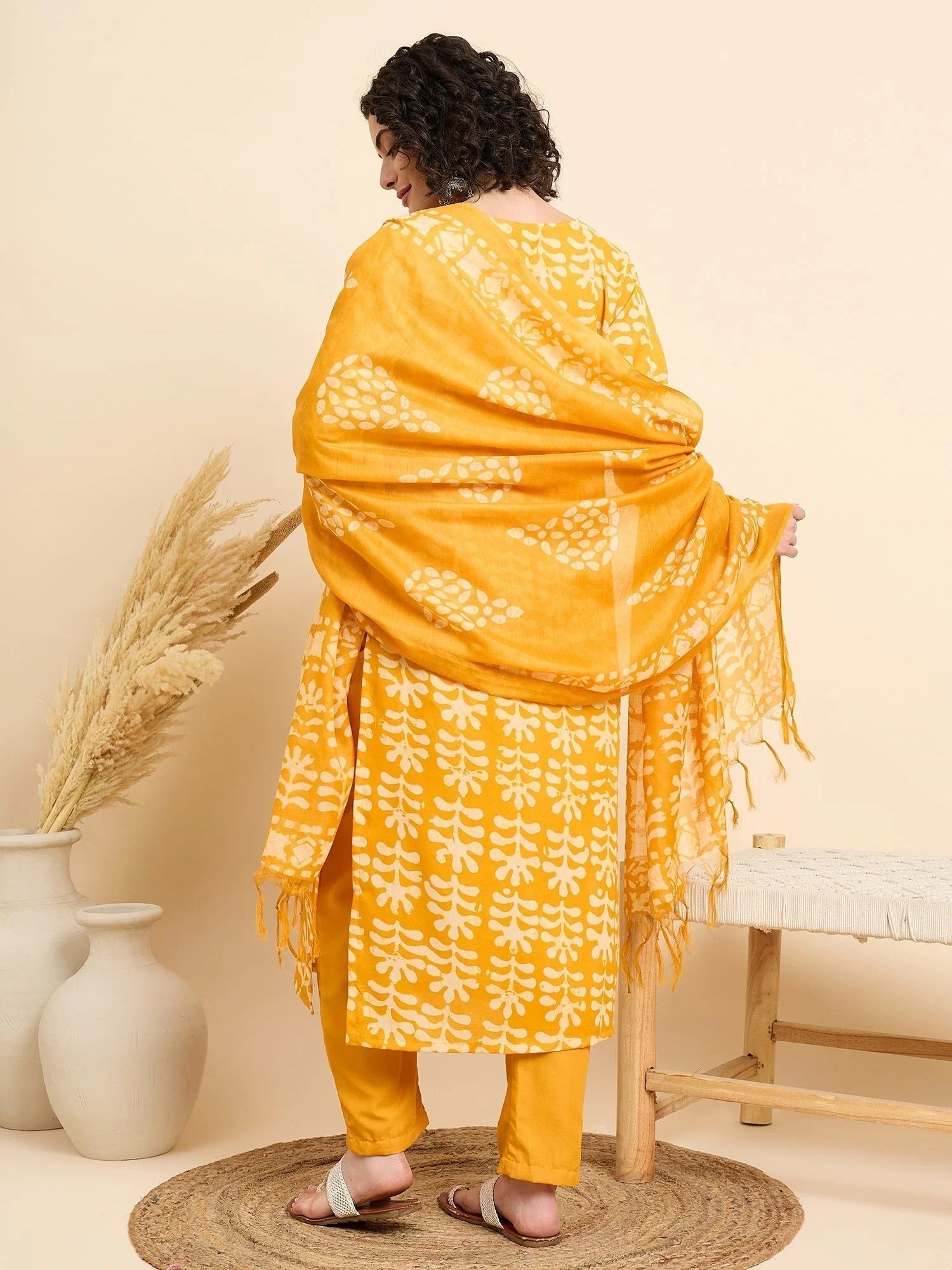Women‚¬„¢s Viscose Yellow Straight Kurta and Pant Set with Dupatta