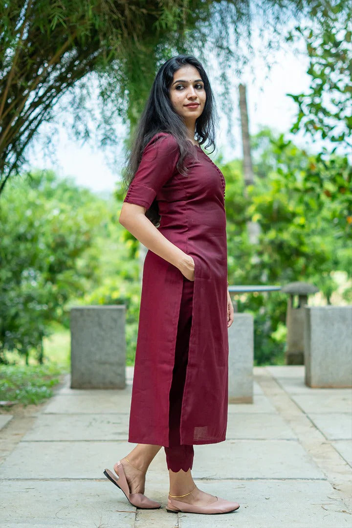 This Maroon Full Set Is Crafted Rich Vatican Silk Fabric