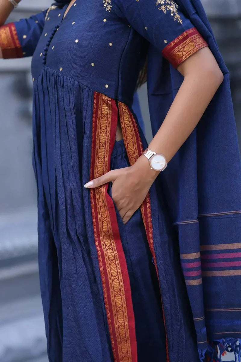 Basude Handloom Suit Set in Blue