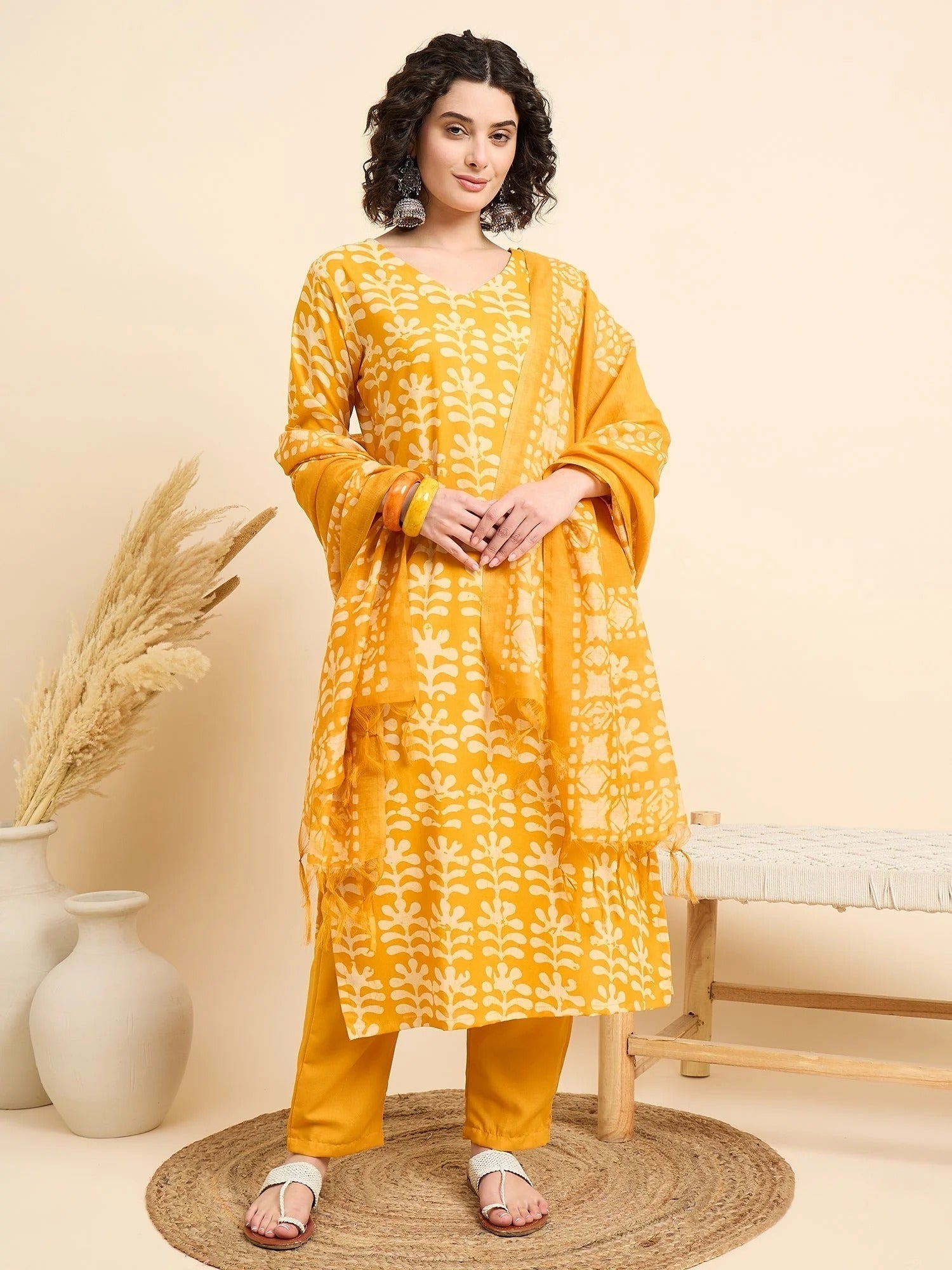 Women‚¬„¢s Viscose Yellow Straight Kurta and Pant Set with Dupatta