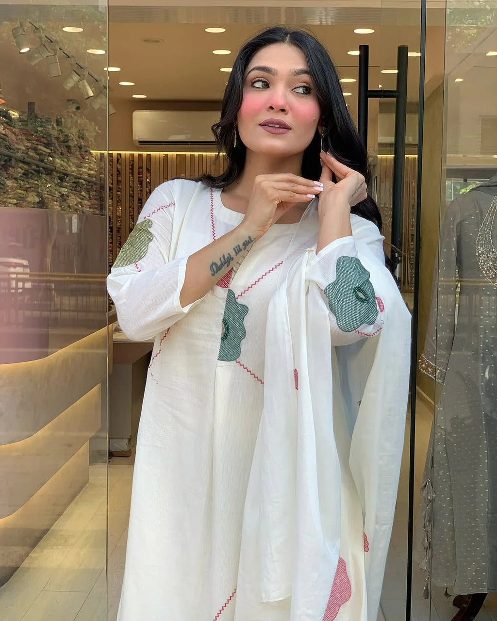 Whisper White Floral Mul Cotton Suit Set
