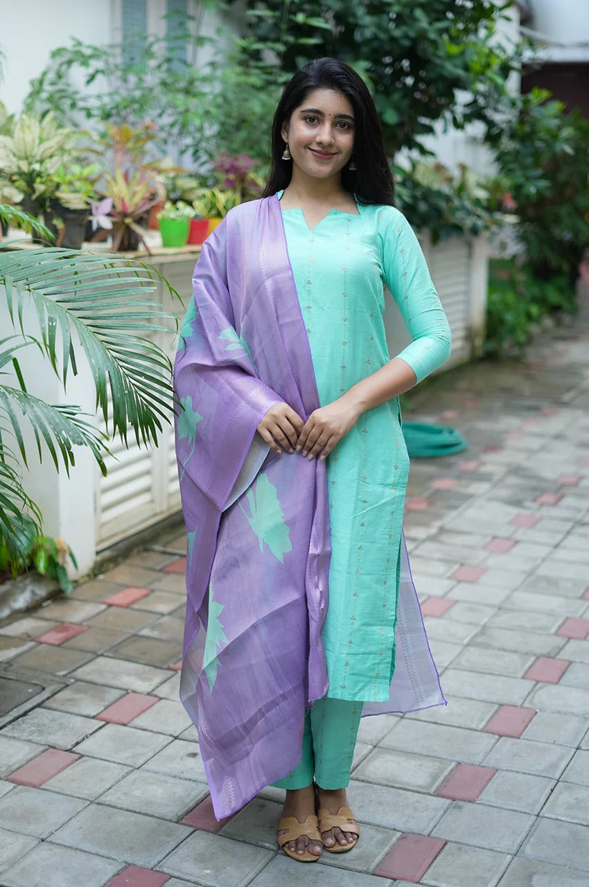 Mint Bloom Kurti Set €“ Raw Slub Silk Charm