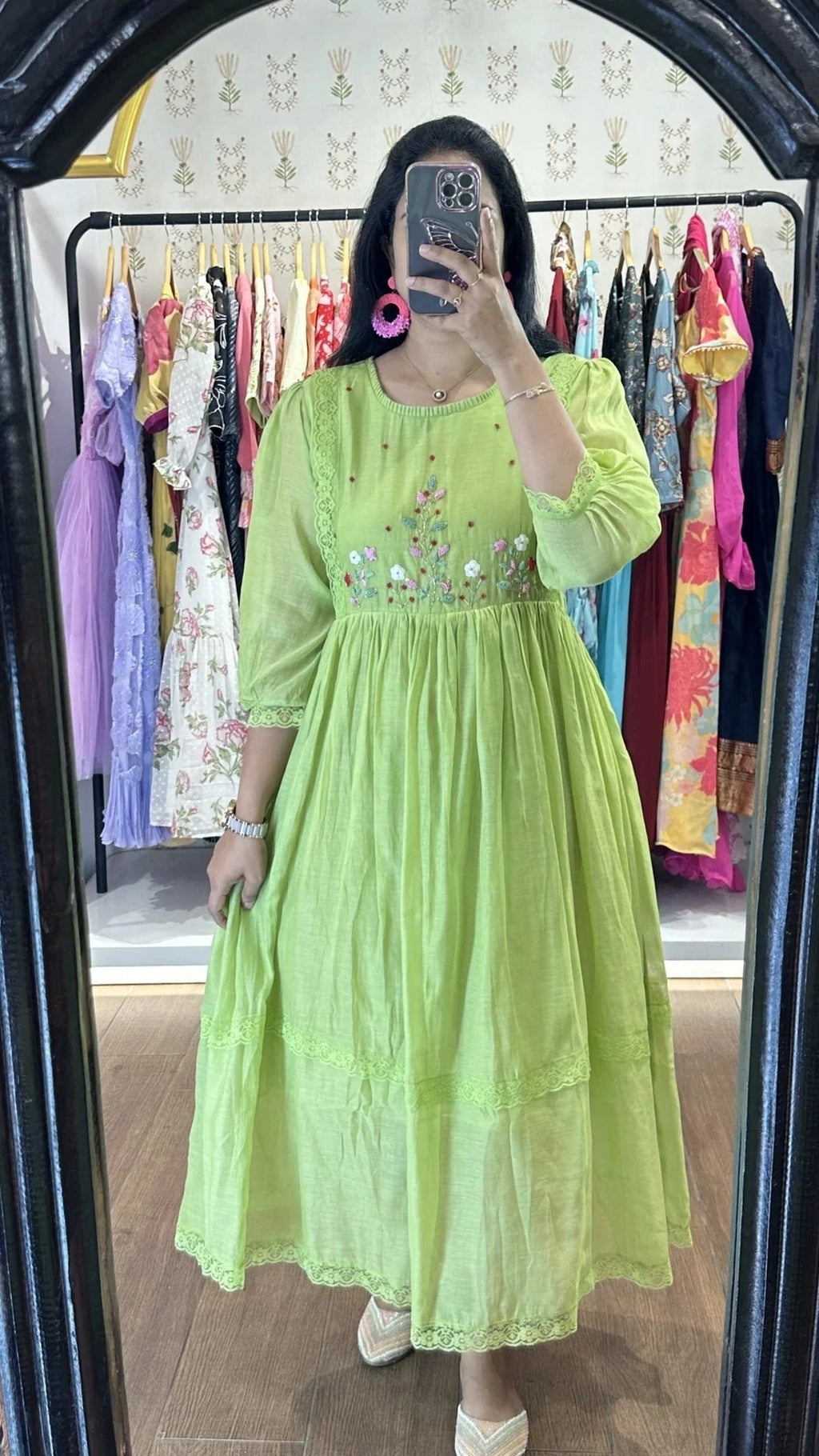 Light Green Mul Chanderi Embroidered Suit Set