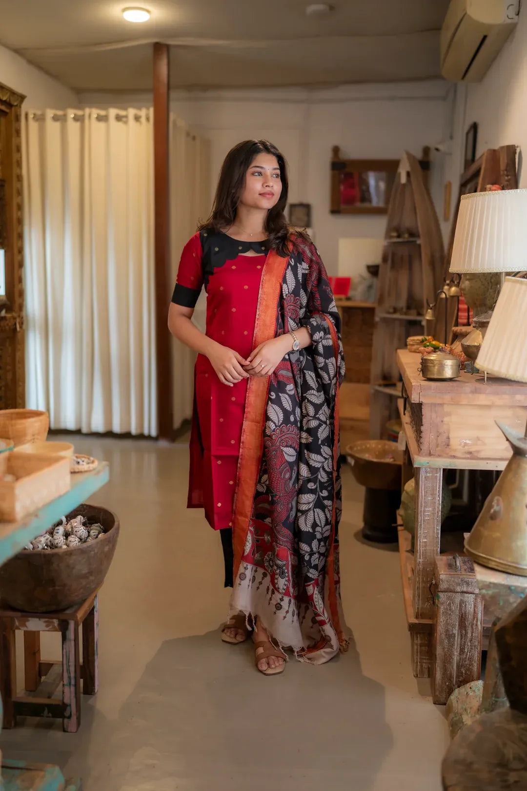 RAWSILK KURTA PANT WITH KALAMKARI DUPATTA