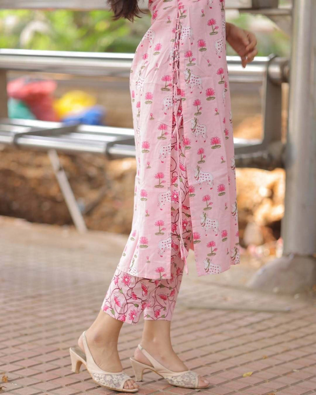 Tanvi Culture€™s Canvas Painted On Kurti Set