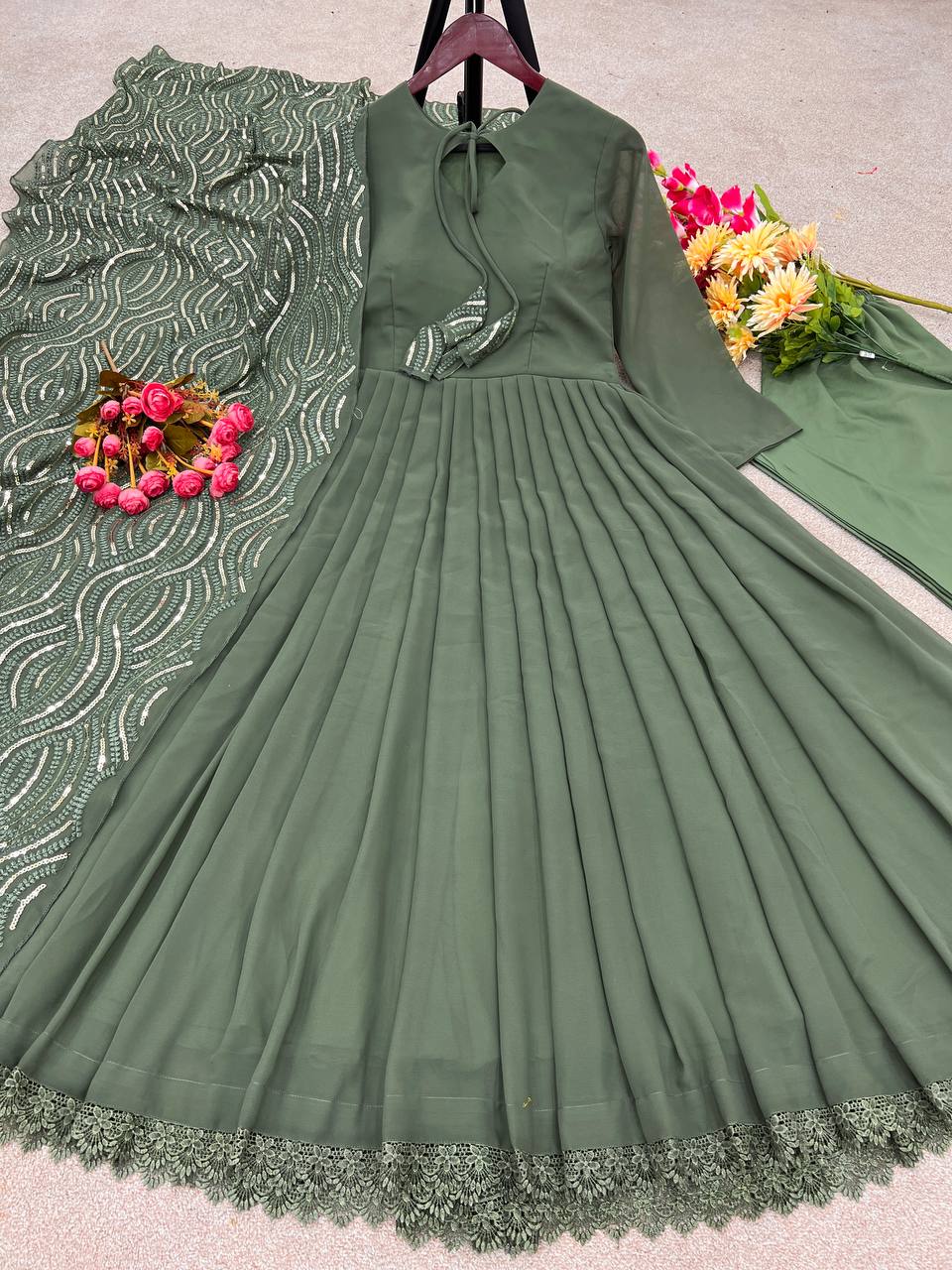 green color Beautiful Party Wear Online Gown 2025